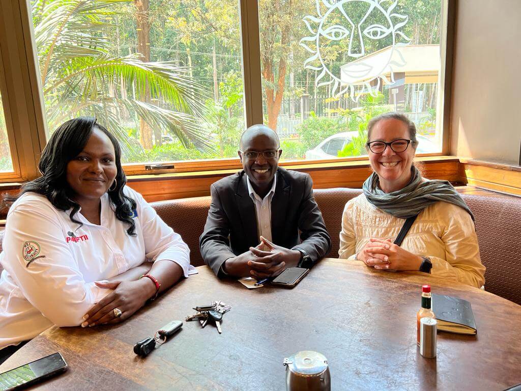 deanSongok Dr.Laktabai Prof.Schillinger